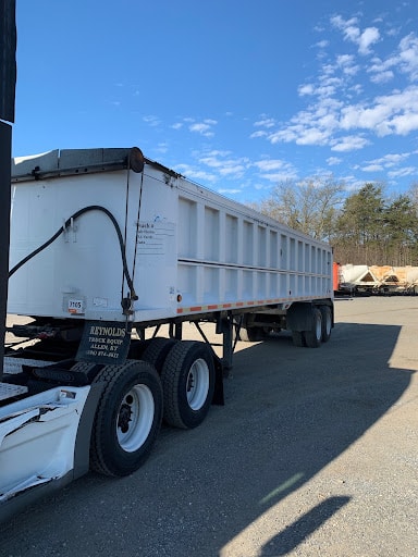 dump trailer transport
