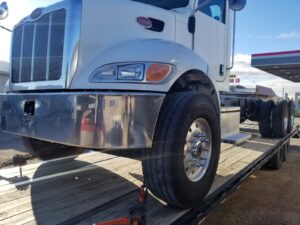 Inoperable Semi Truck Transport