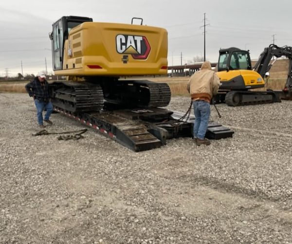 Excavator Transport Shipping a Caterpillar Excavator