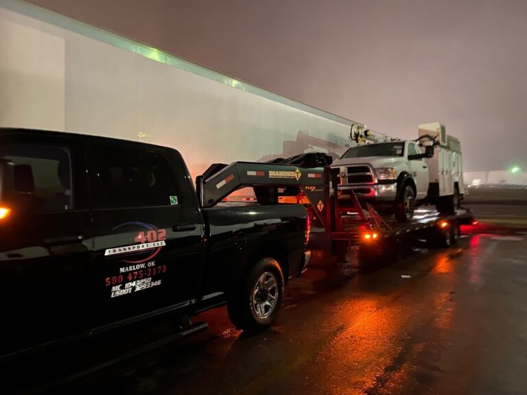 Dodge Ram 5500 service truck on hotshot trailer