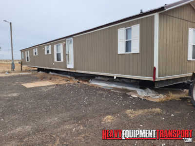  Hauling mobile home