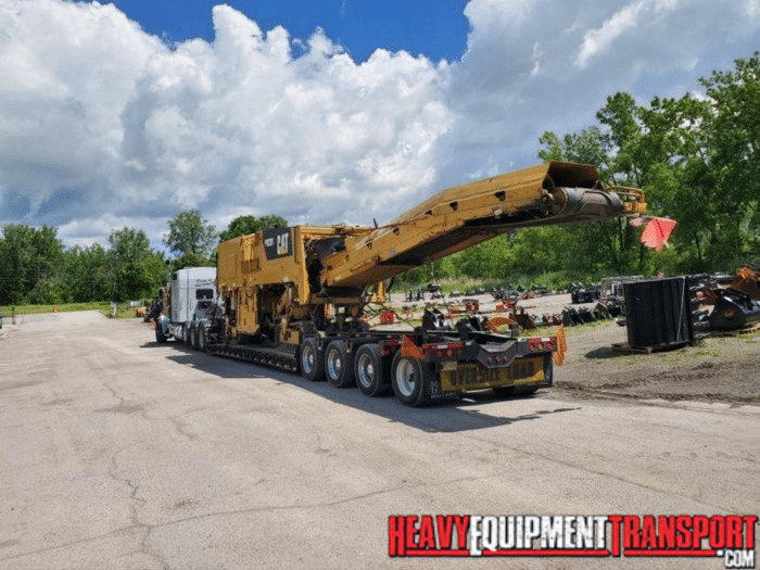 crane on trailer for transport